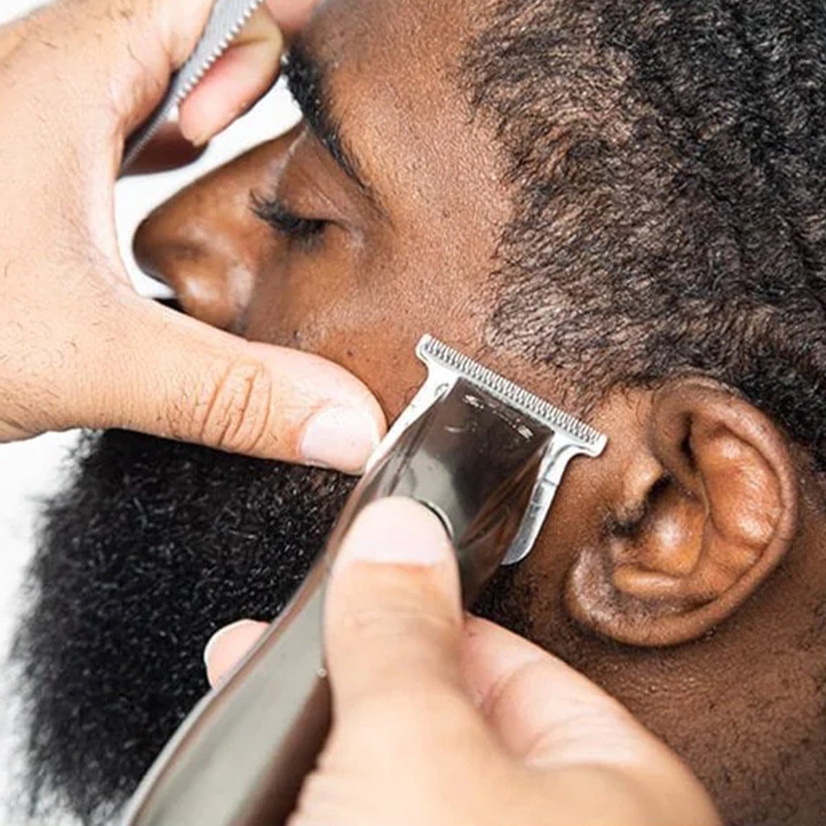 Andis Slimline Pro GTX Cordless Trimmer - Kade Hair