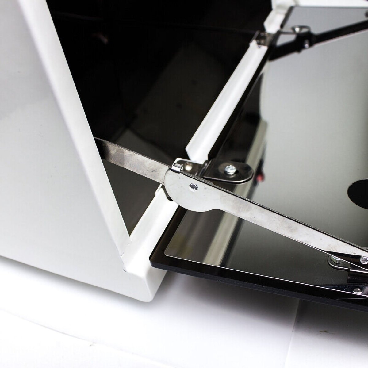 Eson - Disinfection Cabinet CH - 209 High Temperature UV Steriliser - Kade Hair