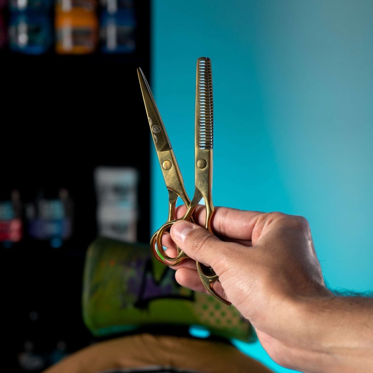 Rolda 6" Right Handed Cutting Scissor & Thinning Shears Set - Gold - Kade Hair