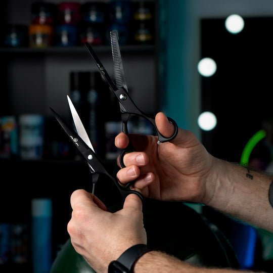Rolda 7" Right Handed Hair Cutting Scissors & Thinning Shear Set - Black - Kade Hair