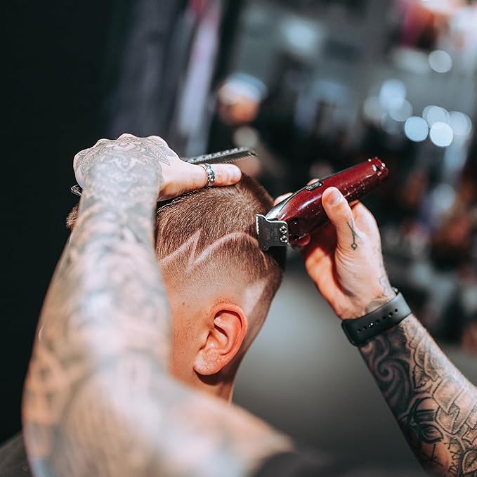 Wahl Professional 5 Star Cordless Detailer LI Trimmer - Kade Hair